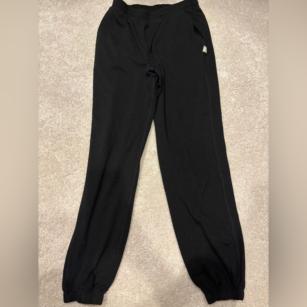 Vuori Black Boyfriend Jogger Sweatpants